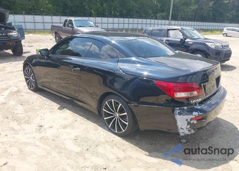 2010 Lexus Is 350C z USA, uszkodzony, nr VIN JTHFE2C23A2501571